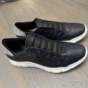 NIB Sesto Meucci Cupid Denim Dylan navy patent silver sneakers shoes 8 narrow 8N